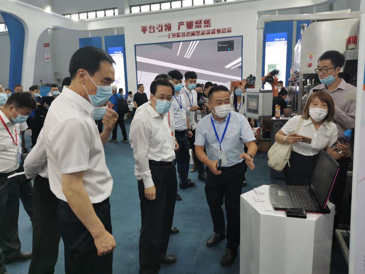 制博会即将落幕,佳德华精彩继续(图2) 制博会即将落幕,佳德华精彩继续(图2)